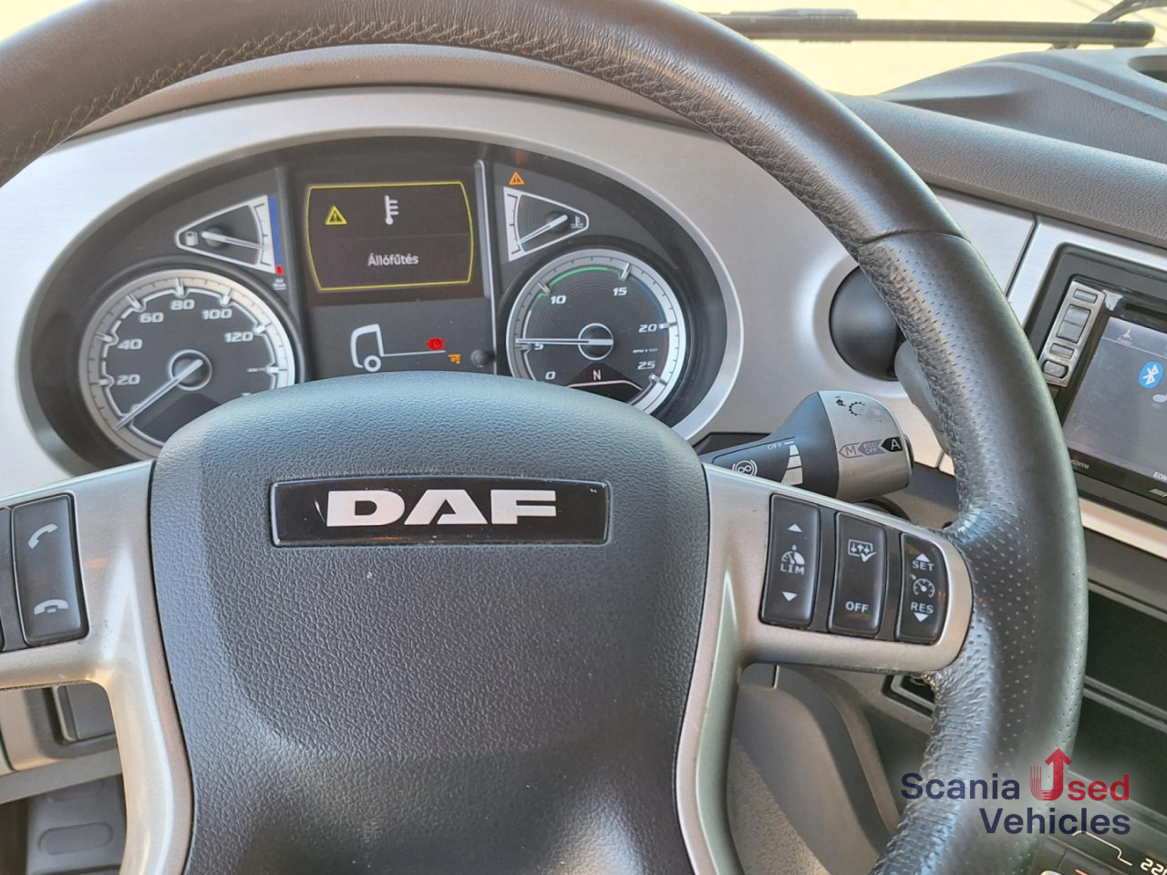 DAF XF 480 6X2 BDF Super Space Lenkachse ! - Контейнеровоз/ Сменна каросерия камион: снимка 4 DAF XF 480 6X2 BDF Super Space Lenkachse ! - Контейнеровоз/ Сменна каросерия камион: снимка 4