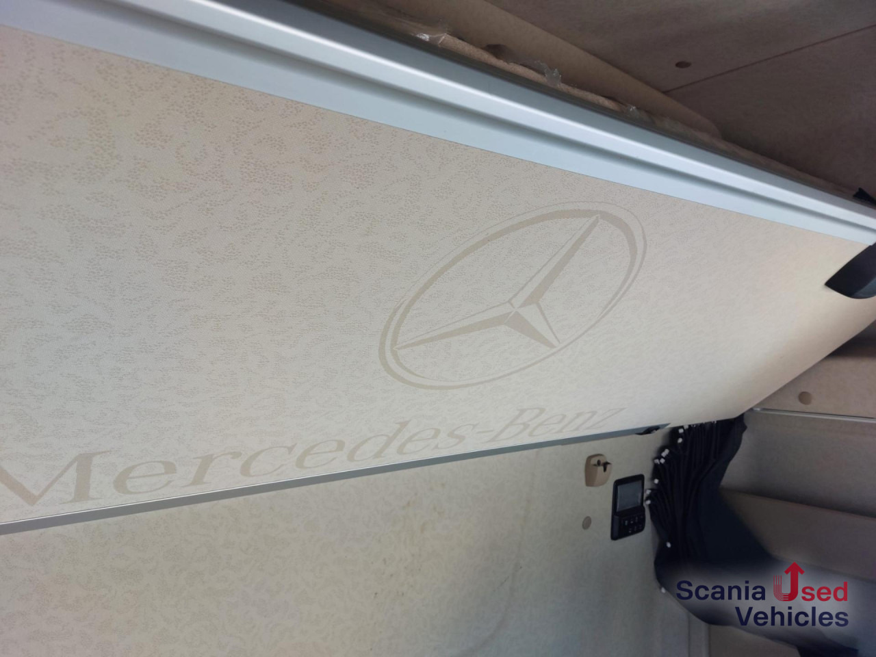 MERCEDES-BENZ Actros 1848 LS GigaSpace Retarder - Влекач: снимка 2 MERCEDES-BENZ Actros 1848 LS GigaSpace Retarder - Влекач: снимка 2