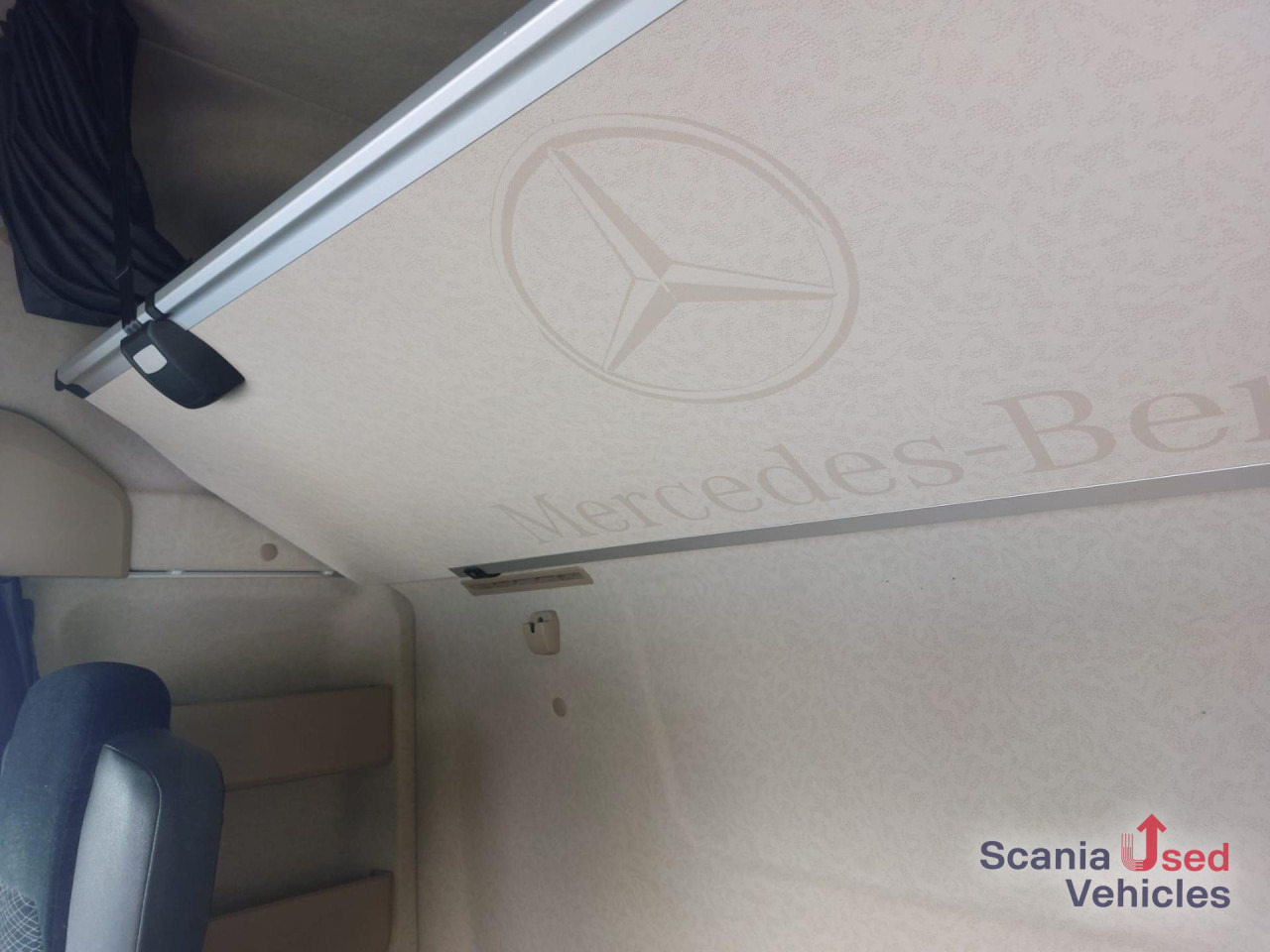 MERCEDES-BENZ Actros 1848 LS GigaSpace Retarder - Влекач: снимка 2 MERCEDES-BENZ Actros 1848 LS GigaSpace Retarder - Влекач: снимка 2