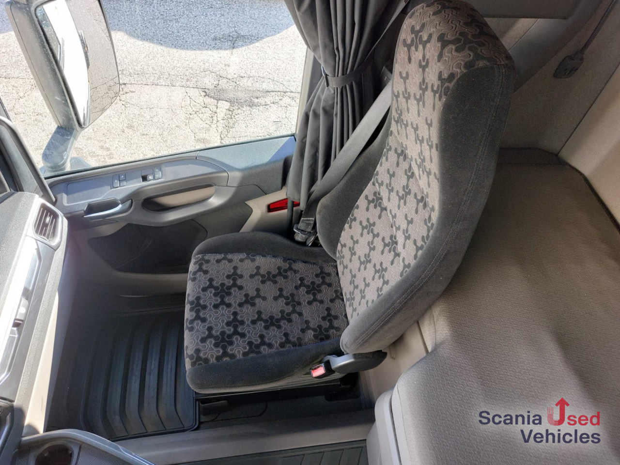 SCANIA R 410 A4x2NA Highline - Влекач: снимка 4 SCANIA R 410 A4x2NA Highline - Влекач: снимка 4