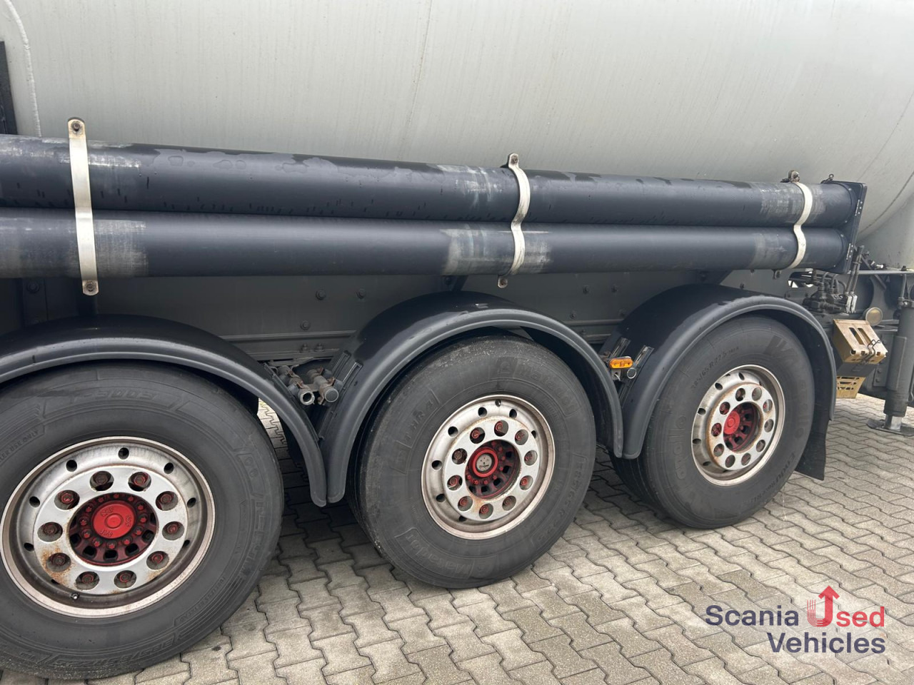 SCANIA R 500 A4x2NB Highline GHH Kompressor + Spitzer - Влекач: снимка 2 SCANIA R 500 A4x2NB Highline GHH Kompressor + Spitzer - Влекач: снимка 2