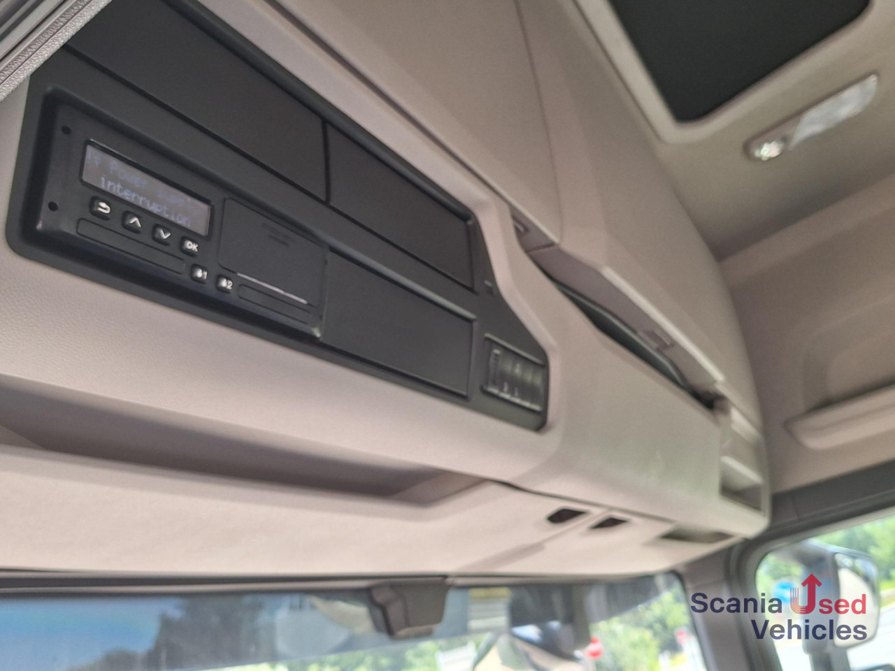 SCANIA S 560 A4x2LA Nur 6500 KM !!! - Влекач: снимка 4 SCANIA S 560 A4x2LA Nur 6500 KM !!! - Влекач: снимка 4