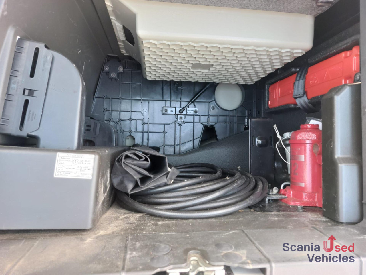 Влекач VOLVO FH 500 T4x2 Globetrotter XL: снимка 6 Влекач VOLVO FH 500 T4x2 Globetrotter XL: снимка 6