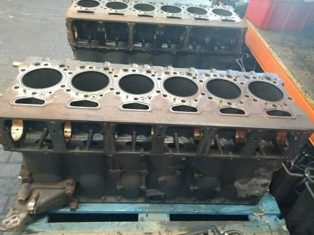 Scania ENGINE BLOCK Scania - Цилиндров блок за Камион: снимка 3 Scania ENGINE BLOCK Scania - Цилиндров блок за Камион: снимка 3