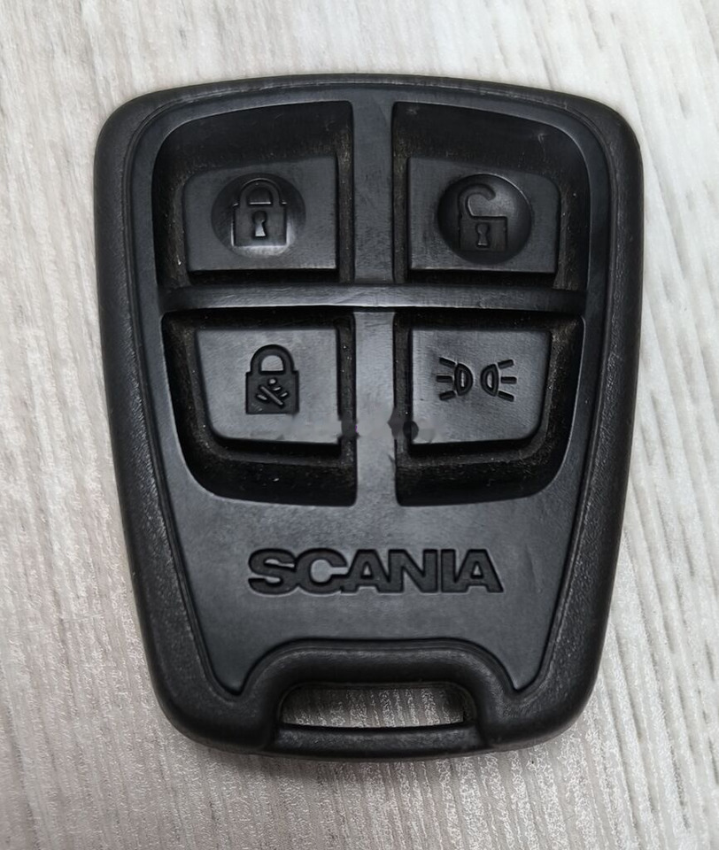 Врата и части за Камион Scania FOB, REMOTE KEY Scania truck: снимка 1