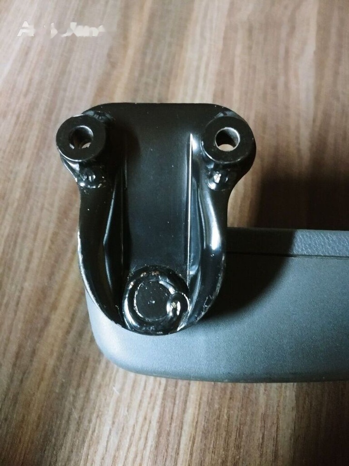 Scania LEFT ARMREST Scania 4 SERIES - Седалка за Камион: снимка 3 Scania LEFT ARMREST Scania 4 SERIES - Седалка за Камион: снимка 3