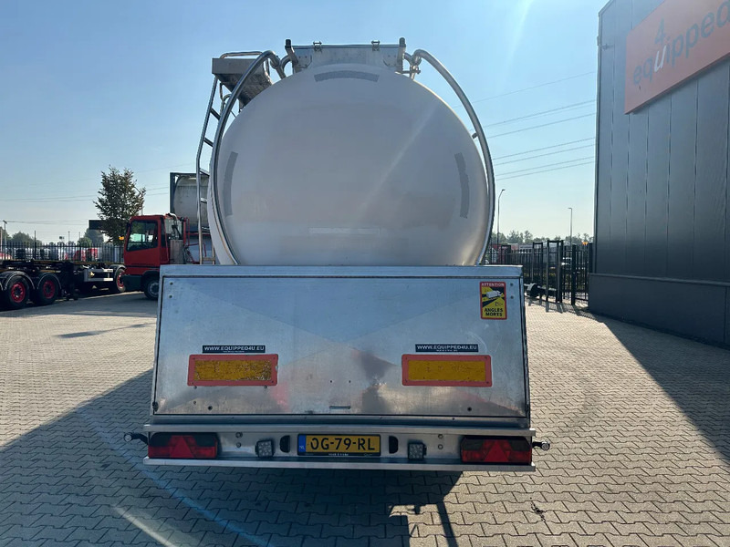 Feldbinder FOOD / LEVENSMIDDELEN / LEBENSMITTEL / 33.500L / 3-COMP / PUMP / NL-trailer / APK: 05-2026 - Полуремарке цистерна: снимка 4 Feldbinder FOOD / LEVENSMIDDELEN / LEBENSMITTEL / 33.500L / 3-COMP / PUMP / NL-trailer / APK: 05-2026 - Полуремарке цистерна: снимка 4