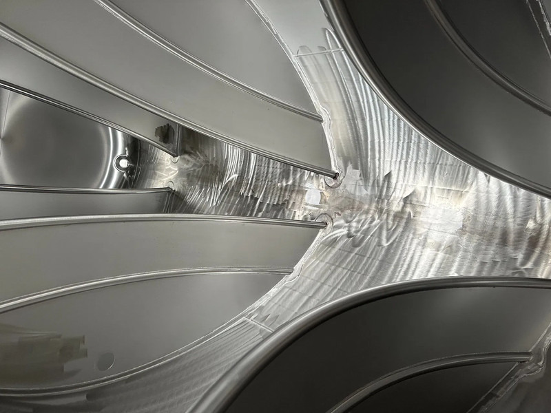 Танк контейнер За превоз на гориво SINGAMAS 20FT ISO, 26.000L/1-COMP/3 BAFFELS/3 manholes, 5Y: 08-2027, L4BN, T11: снимка 18