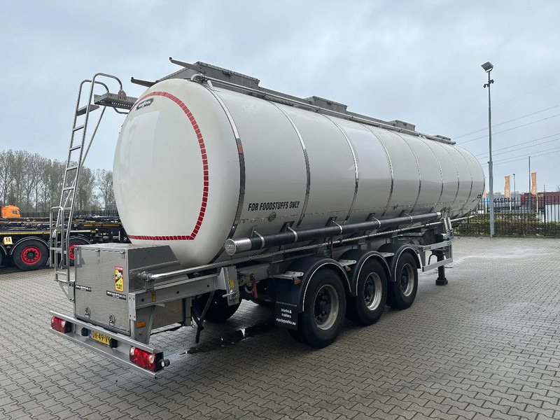 Van Hool FOOD / 39.000L / 3-COMP / NL-trailer / APK: 04/2026 - Полуремарке цистерна: снимка 3 Van Hool FOOD / 39.000L / 3-COMP / NL-trailer / APK: 04/2026 - Полуремарке цистерна: снимка 3