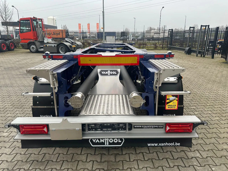 Van Hool NEW / DIRECT AVAILABLE 20FT ADR-CHASSIS, EMPTY WEIGHT: 3.300KG, DISCBRAKES, 3x available, ALU WHEELS - Контейнеровоз/ Сменна каросерия полуремарке: снимка 3 Van Hool NEW / DIRECT AVAILABLE 20FT ADR-CHASSIS, EMPTY WEIGHT: 3.300KG, DISCBRAKES, 3x available, ALU WHEELS - Контейнеровоз/ Сменна каросерия полуремарке: снимка 3