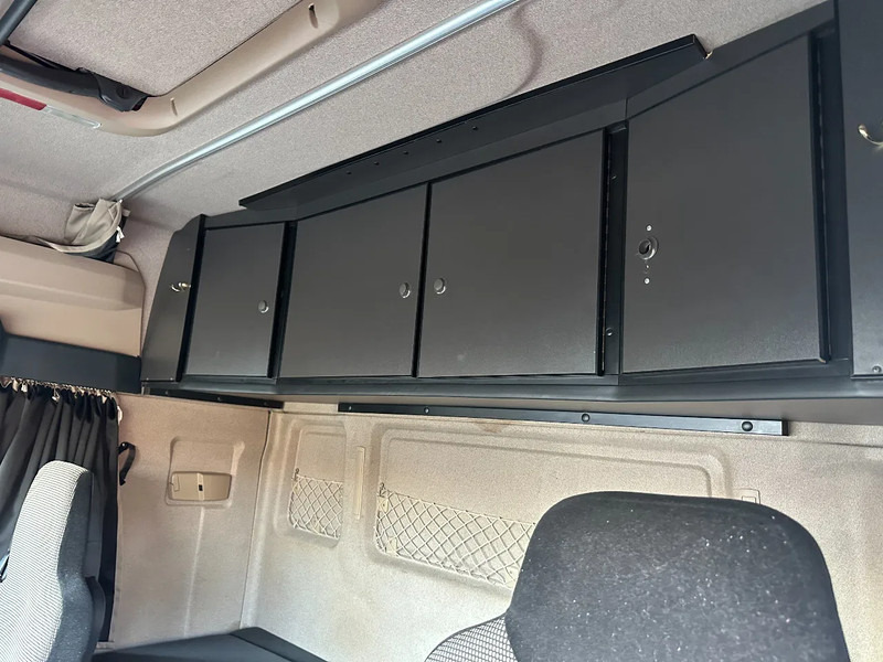 Влекач За превоз на насипни материали MAN TGX 18.420 ADR (FL, AT), PTO, 10x vorhanden: снимка 17 Влекач За превоз на насипни материали MAN TGX 18.420 ADR (FL, AT), PTO, 10x vorhanden: снимка 17