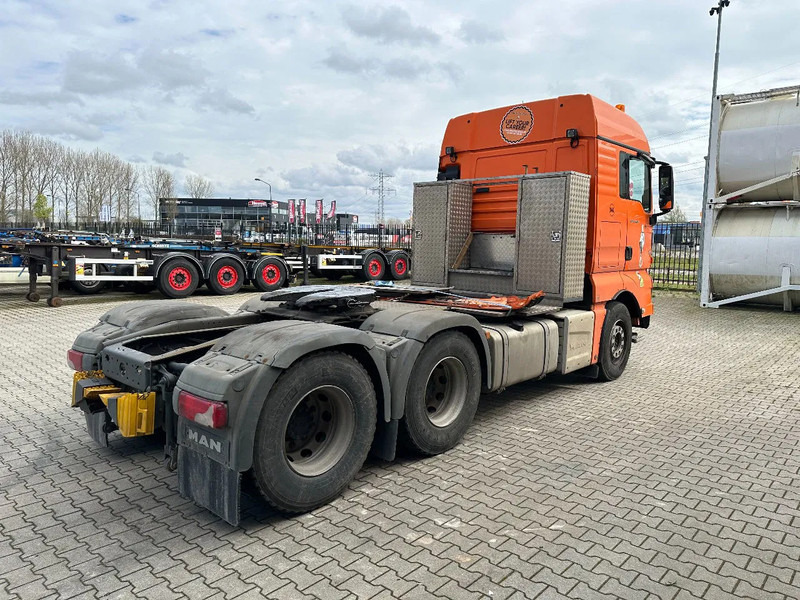 MAN TGX 26.480 6x4, MANUAL GEARBOX, ONLY CABIN DAMAGE, 231.000KM - Влекач: снимка 4 MAN TGX 26.480 6x4, MANUAL GEARBOX, ONLY CABIN DAMAGE, 231.000KM - Влекач: снимка 4
