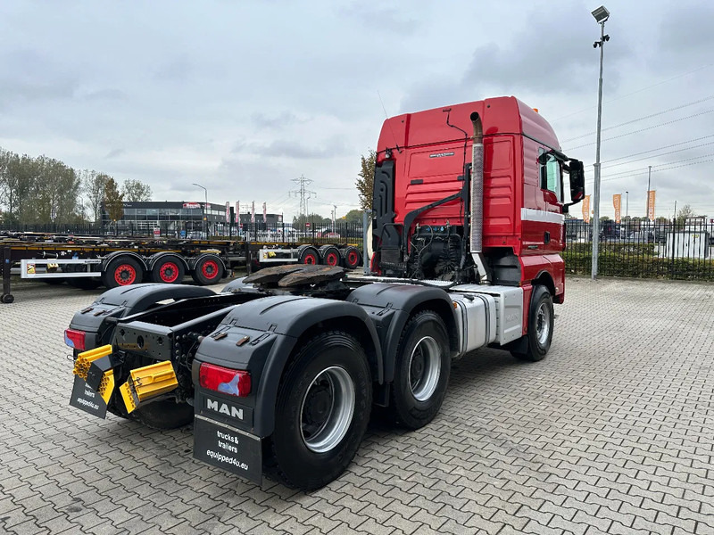 MAN TGX 33.480 6x4, FULL SPRING, MANUAL GEARBOX, BIG AXLES, 409Tkm, EURO 6, PTO/HYDRAULIC - Влекач: снимка 4 MAN TGX 33.480 6x4, FULL SPRING, MANUAL GEARBOX, BIG AXLES, 409Tkm, EURO 6, PTO/HYDRAULIC - Влекач: снимка 4