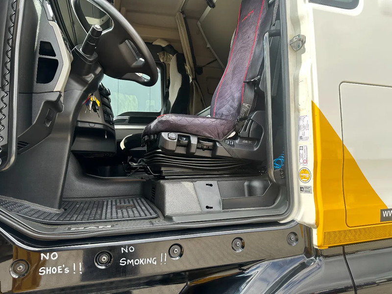 Влекач MAN TGX 33.540 6x4, 120T MTM, 284Tkm, EURO 6, INTARDER, TOP ZUSTAND, 2x vorhanden: снимка 10