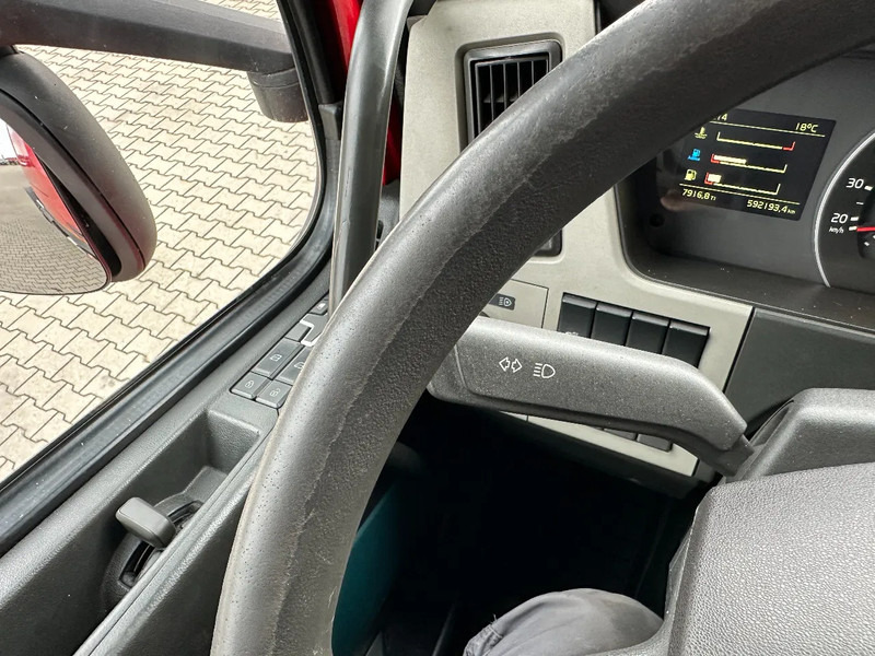 Влекач Volvo FM 460 Globetrotter, Night-Airco, ADR (FL, AT), EURO-6, ALCOA, VEB, 4x available: снимка 15 Влекач Volvo FM 460 Globetrotter, Night-Airco, ADR (FL, AT), EURO-6, ALCOA, VEB, 4x available: снимка 15