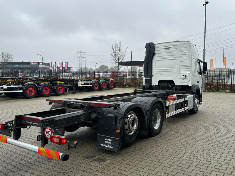 Volvo FM 380 Globetrotter 6x2, ADR (FL, AT, OX), LIFT/STEER, 636.183km - Шаси кабина: снимка 5 Volvo FM 380 Globetrotter 6x2, ADR (FL, AT, OX), LIFT/STEER, 636.183km - Шаси кабина: снимка 5