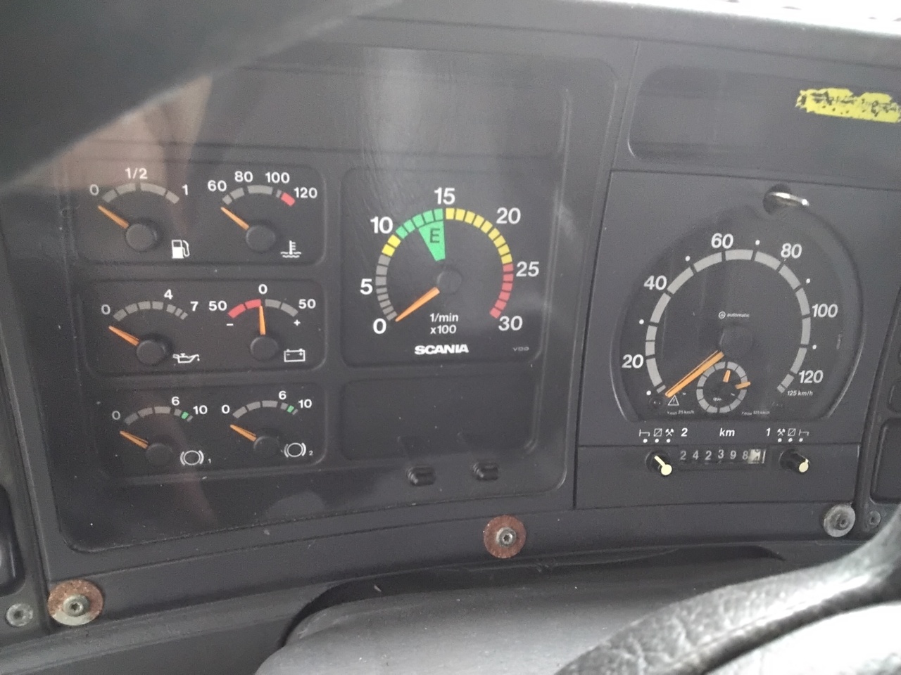 SCANIA 94G260 - Самосвал камион: снимка 5 SCANIA 94G260 - Самосвал камион: снимка 5