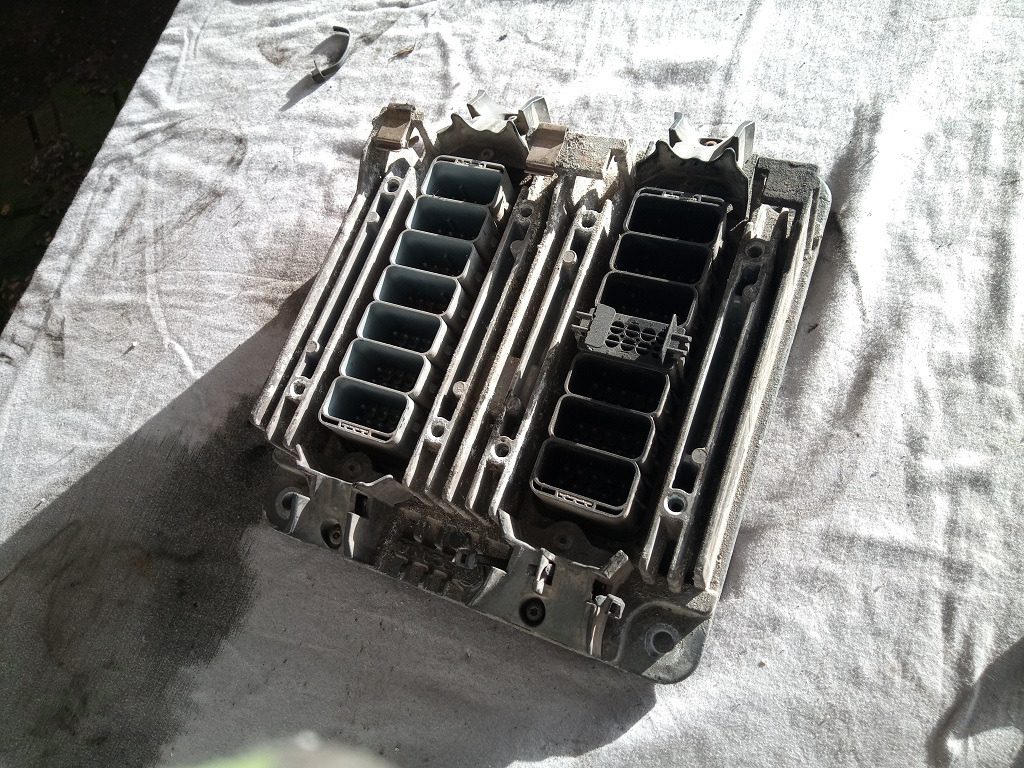 EDC Scania G320 DC932 2023102 2023102 - Блок за управление за Камион: снимка 2 EDC Scania G320 DC932 2023102 2023102 - Блок за управление за Камион: снимка 2