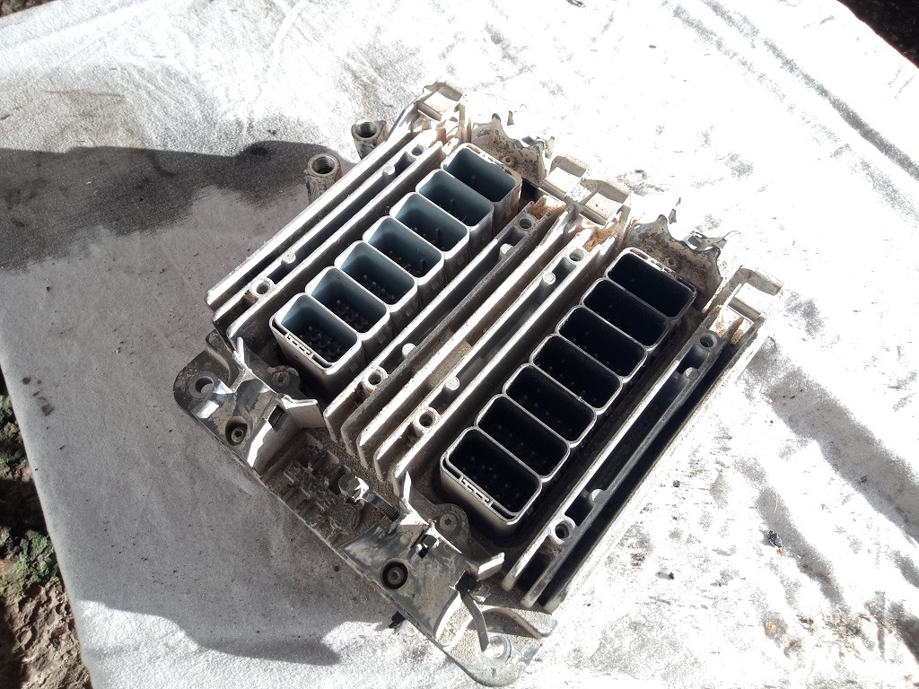 EDC Scania R440 DC1305 2023093 - Блок за управление за Камион: снимка 2 EDC Scania R440 DC1305 2023093 - Блок за управление за Камион: снимка 2