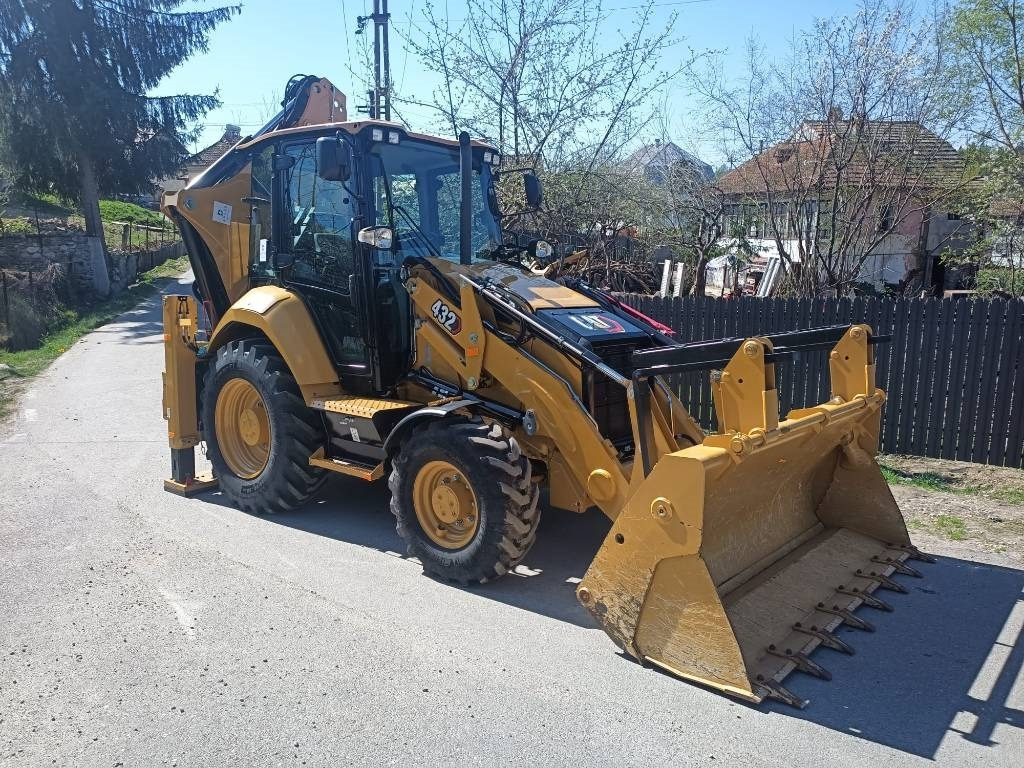 CAT 432 - Багер-товарач: снимка 1 CAT 432 - Багер-товарач: снимка 1