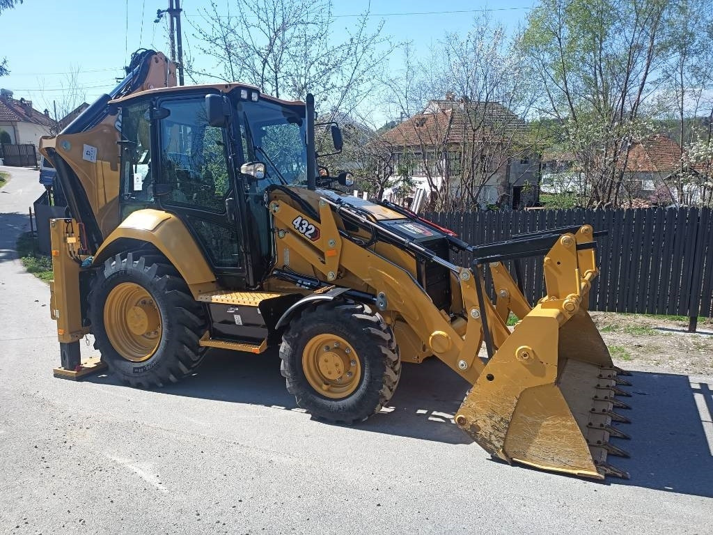 CAT 432 - Багер-товарач: снимка 2 CAT 432 - Багер-товарач: снимка 2