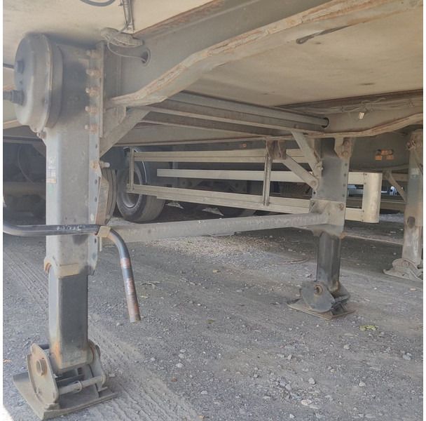 Затворена каросерия полуремарке LAMBERET kast: снимка 10