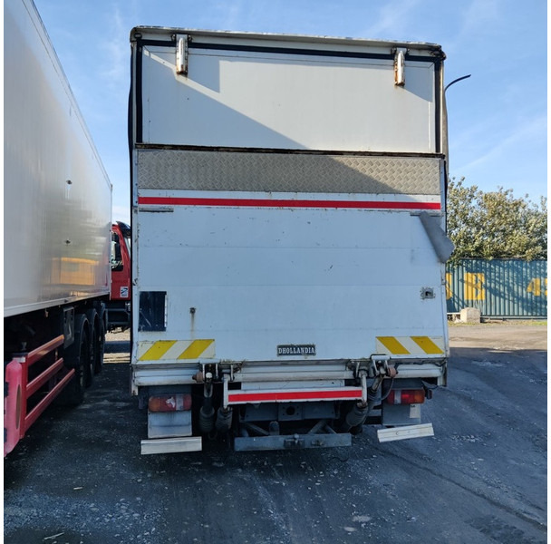 Mercedes-Benz 818 - Камион фургон: снимка 4 Mercedes-Benz 818 - Камион фургон: снимка 4