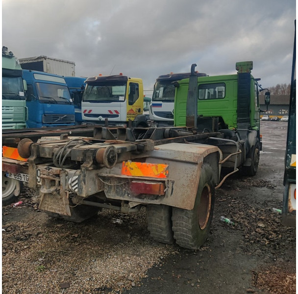 Scania 82-H - Контейнеровоз/ Сменна каросерия камион: снимка 5 Scania 82-H - Контейнеровоз/ Сменна каросерия камион: снимка 5