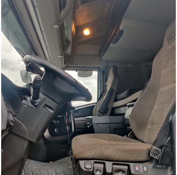 Влекач Iveco Stralis: снимка 13