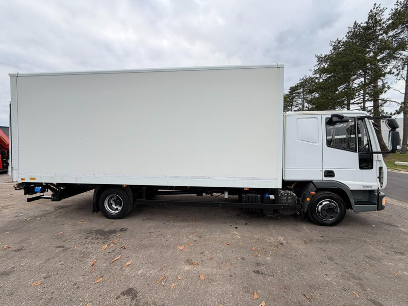 Iveco EUROCARGO 80E18 CLOSED BOX 6m00 x 2m49 x 2m37 - EURO 5 - *176.000km* - TAILLIFT - MANUAL - BE TRUCK - Камион фургон: снимка 4 Iveco EUROCARGO 80E18 CLOSED BOX 6m00 x 2m49 x 2m37 - EURO 5 - *176.000km* - TAILLIFT - MANUAL - BE TRUCK - Камион фургон: снимка 4