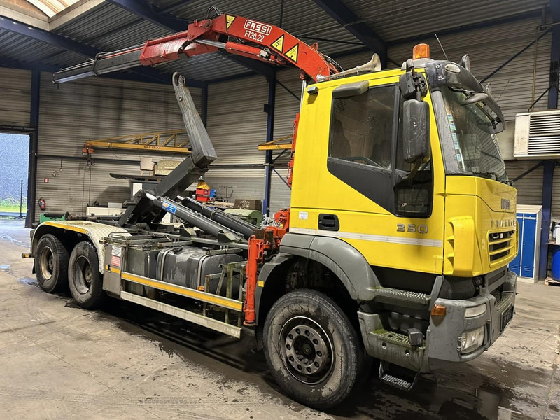 Iveco TRAKKER 350 6x4 HOOKLIFT + CRANE FASSI F120.22 (5/6 F) - *342.000km* - STEEL SPRING / BIG AXLES - AS TRONIC AUTOMATIC GEARBOX - Мултилифт с кука камион, Камион с кран: снимка 1 Iveco TRAKKER 350 6x4 HOOKLIFT + CRANE FASSI F120.22 (5/6 F) - *342.000km* - STEEL SPRING / BIG AXLES - AS TRONIC AUTOMATIC GEARBOX - Мултилифт с кука камион, Камион с кран: снимка 1