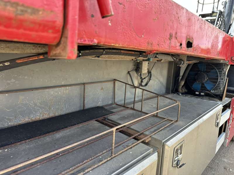 Бордово полуремарке/ Платформа Kwb 2-AXLES PLATFORM + CRANE + HIAB 377 E-4 HIPRO + JIB 100X-3 + RADIO + ROTATOR - SAF axles - AIR SUSPENISION - BELGIAN REG.: снимка 17