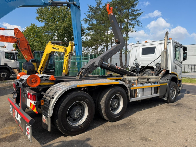 Scania G450 XT 6X4 AJK HAAKSYSTEEM 20T - 5760mm - WB 3m90 - HUB REDUCTION / STEEL SUSPENSION - EURO 6 - BE TRUCK - Мултилифт с кука камион: снимка 5 Scania G450 XT 6X4 AJK HAAKSYSTEEM 20T - 5760mm - WB 3m90 - HUB REDUCTION / STEEL SUSPENSION - EURO 6 - BE TRUCK - Мултилифт с кука камион: снимка 5