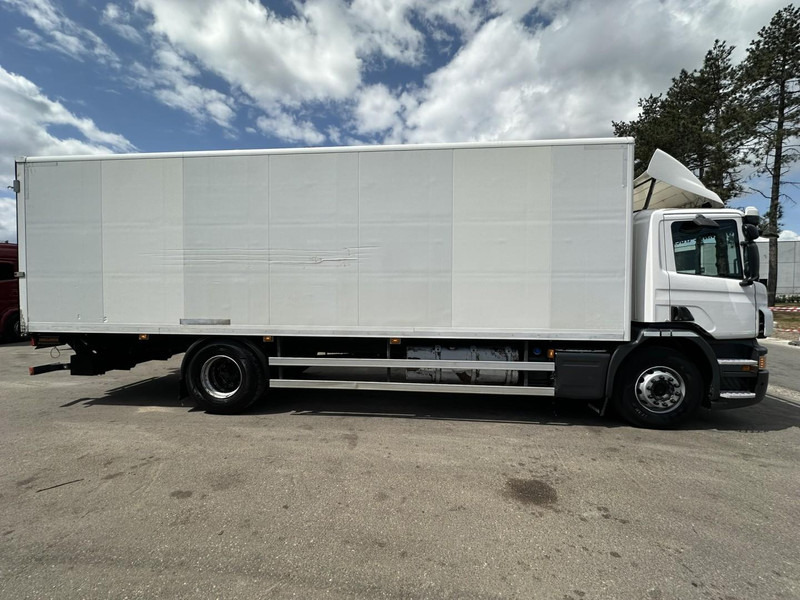 Scania P320 RETARDER - CLOSED BOX 8m25 x 2m47 x 2m30 - TAILLIFT 2000kg - EURO 6 - GOOD CONDITION - Камион фургон: снимка 4 Scania P320 RETARDER - CLOSED BOX 8m25 x 2m47 x 2m30 - TAILLIFT 2000kg - EURO 6 - GOOD CONDITION - Камион фургон: снимка 4
