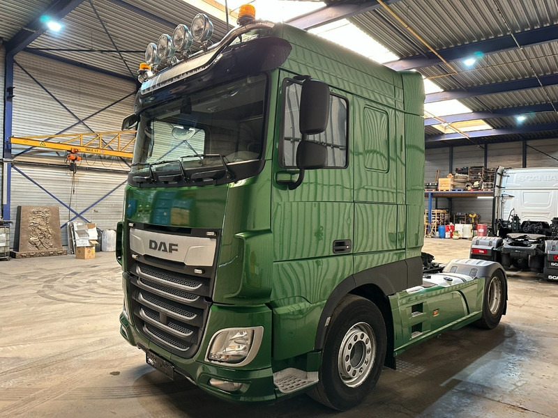 DAF XF 530 RETARDER - *378.000km* - PTO HYDR - 13L MOTOR - SC - FULL SPOILERS / SIDESKIRTS - BE TRUCK - Влекач: снимка 3 DAF XF 530 RETARDER - *378.000km* - PTO HYDR - 13L MOTOR - SC - FULL SPOILERS / SIDESKIRTS - BE TRUCK - Влекач: снимка 3
