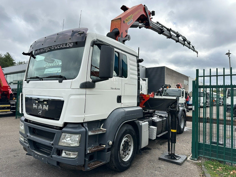 MAN TGS 26.440 6X4 SZM + (22m) KRAN PALFINGER PK62002 E 6x H + 1ME - RETARDER - EURO 5 - BE TRUCK - Влекач: снимка 4 MAN TGS 26.440 6X4 SZM + (22m) KRAN PALFINGER PK62002 E 6x H + 1ME - RETARDER - EURO 5 - BE TRUCK - Влекач: снимка 4
