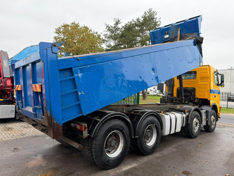 Volvo FH 400 8X4 TIPPER (insulated/isolé) - MANUAL 3+3 - STEEL SPRING / BLATT - EURO 5 - TUV 01/2026 - AXLES HUB REDUCTION - BE TRUCK - Самосвал камион: снимка 5 Volvo FH 400 8X4 TIPPER (insulated/isolé) - MANUAL 3+3 - STEEL SPRING / BLATT - EURO 5 - TUV 01/2026 - AXLES HUB REDUCTION - BE TRUCK - Самосвал камион: снимка 5