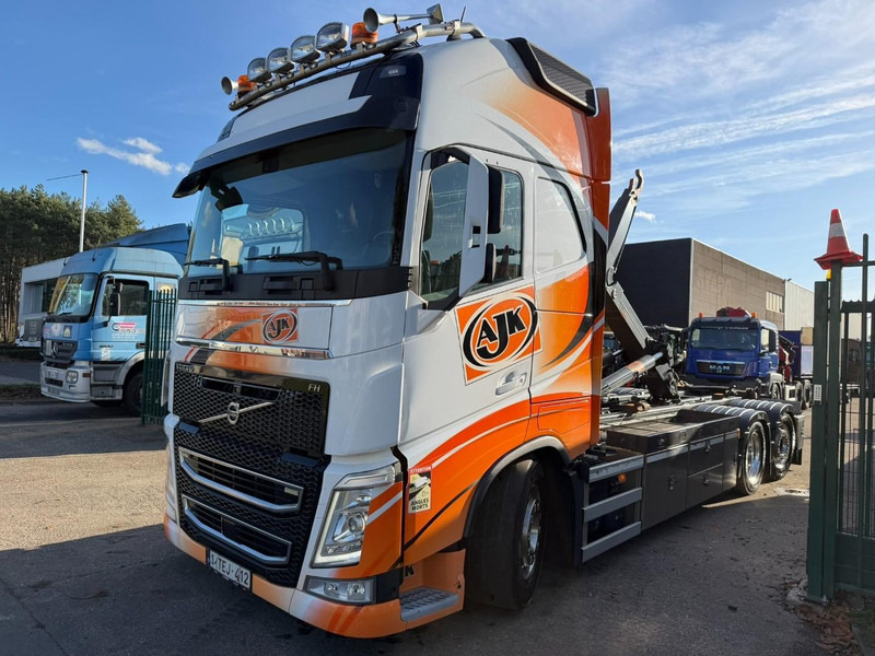 Volvo FH 460 6x2 GLOBE XL AJK HOOKLIFT - *FULL AIR* - DYNAMIC STEERING - I PARK COOL - LIFT + STEERING - ALCOA - BE TRUCK - TOP CONDITION - Мултилифт с кука камион: снимка 3 Volvo FH 460 6x2 GLOBE XL AJK HOOKLIFT - *FULL AIR* - DYNAMIC STEERING - I PARK COOL - LIFT + STEERING - ALCOA - BE TRUCK - TOP CONDITION - Мултилифт с кука камион: снимка 3