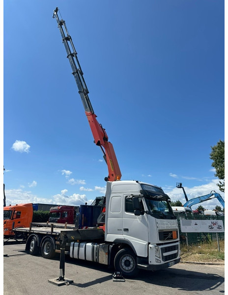 Volvo FH 500 6X2 + CRANE PALFINGER PK50002 E 6x - RETARDER - PLATFORM 6m20 - TWISTLOCKS 20' - 561.000km - EURO 5 - Камион с кран: снимка 3 Volvo FH 500 6X2 + CRANE PALFINGER PK50002 E 6x - RETARDER - PLATFORM 6m20 - TWISTLOCKS 20' - 561.000km - EURO 5 - Камион с кран: снимка 3