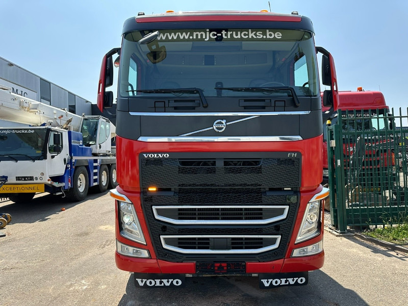 Volvo FH 540 6x4 HOOKLIFT 20T - RETARDER - LIFT AXLE - I-park Cool - SLEEPERCAB - E6 - BE TRUCK - Мултилифт с кука камион: снимка 2 Volvo FH 540 6x4 HOOKLIFT 20T - RETARDER - LIFT AXLE - I-park Cool - SLEEPERCAB - E6 - BE TRUCK - Мултилифт с кука камион: снимка 2