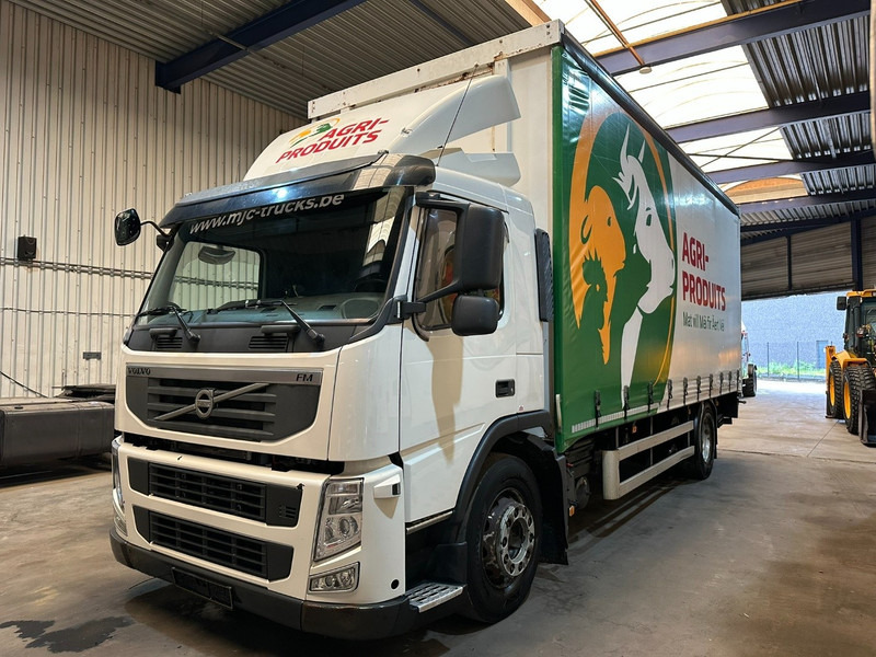 Volvo FM 330 4x2 BOX 7m x 2m48 x 2m75 - 542.000km - EURO 5 - I SHIFT - 19T - A/C - LARGE TAILLIFT - Камион с брезент: снимка 3 Volvo FM 330 4x2 BOX 7m x 2m48 x 2m75 - 542.000km - EURO 5 - I SHIFT - 19T - A/C - LARGE TAILLIFT - Камион с брезент: снимка 3