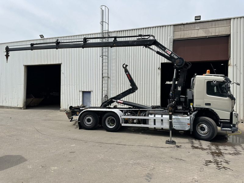 Volvo FM 370 6x2 HOOKLIFT 21T + CRANE HIAB 144 E-4 HIDUO - ENGINE / GEARBOX OK - CHASSIS OK - RUNNING + DRIVING - BE TRUCK - Мултилифт с кука камион, Камион с кран: снимка 5 Volvo FM 370 6x2 HOOKLIFT 21T + CRANE HIAB 144 E-4 HIDUO - ENGINE / GEARBOX OK - CHASSIS OK - RUNNING + DRIVING - BE TRUCK - Мултилифт с кука камион, Камион с кран: снимка 5