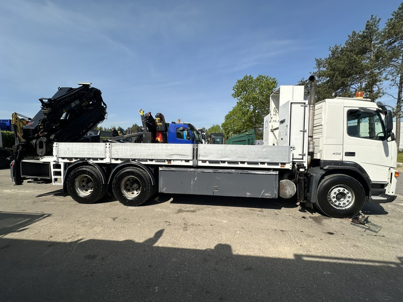 Volvo FM 400 6x4 + KRAN (31m!) HIAB 322 E-6 HIPRO JIB 70X-4 - RADIO - PRITSCHE 6m70 - *VOLL LUFT* - EURO 3 - BE TRUCK - Бордови камион, Камион с кран: снимка 5 Volvo FM 400 6x4 + KRAN (31m!) HIAB 322 E-6 HIPRO JIB 70X-4 - RADIO - PRITSCHE 6m70 - *VOLL LUFT* - EURO 3 - BE TRUCK - Бордови камион, Камион с кран: снимка 5
