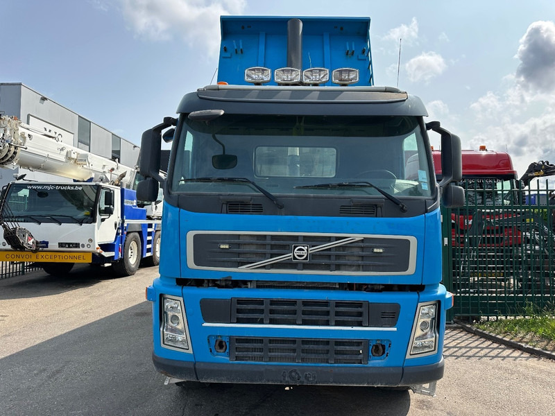 Volvo FM 440 8x4 TIPPER - STEEL SPRING - I SHIFT - WAF STEEL TIPPER - EURO 4 - BE TRUCK - Самосвал камион: снимка 3 Volvo FM 440 8x4 TIPPER - STEEL SPRING - I SHIFT - WAF STEEL TIPPER - EURO 4 - BE TRUCK - Самосвал камион: снимка 3