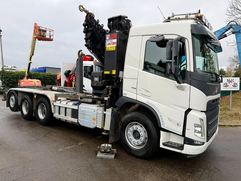 Volvo FM 500 8X4 TRIDEM HOOKLIFT + (25m!) CRANE HIAB 302 E-8x + 1 ME + WINCH - *127.000km* - *1976h crane hours* - TOP CONDITION - BE TRUCK - Мултилифт с кука камион, Камион с кран: снимка 2 Volvo FM 500 8X4 TRIDEM HOOKLIFT + (25m!) CRANE HIAB 302 E-8x + 1 ME + WINCH - *127.000km* - *1976h crane hours* - TOP CONDITION - BE TRUCK - Мултилифт с кука камион, Камион с кран: снимка 2
