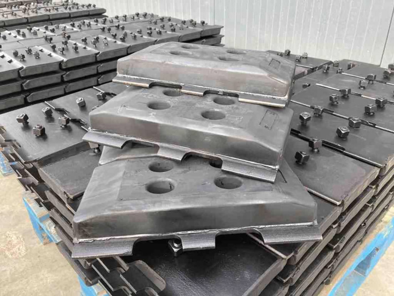 ABG Rubber Asphalt Pads - Рама/ Шаси за Строителна техника: снимка 1 ABG Rubber Asphalt Pads - Рама/ Шаси за Строителна техника: снимка 1