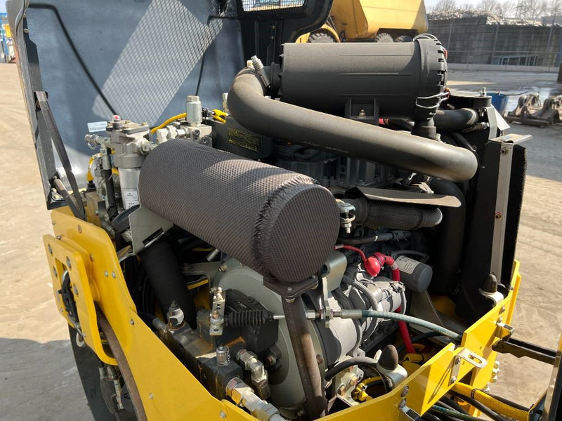 Лизинг на Bomag BW100 AD-5 Bomag BW100 AD-5: снимка 20