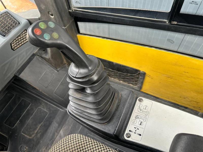 Bomag BW213D-5 - Валяк: снимка 3 Bomag BW213D-5 - Валяк: снимка 3