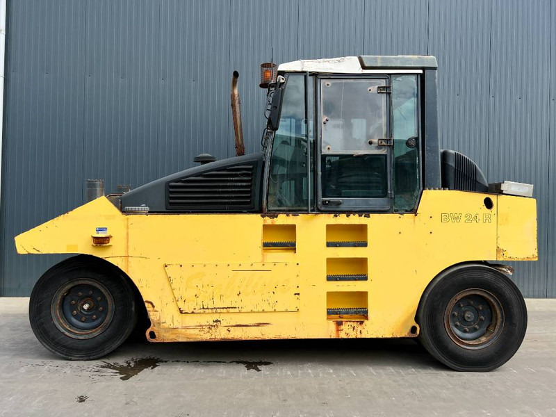 Bomag BW24R - Пневматичен валяк: снимка 2 Bomag BW24R - Пневматичен валяк: снимка 2