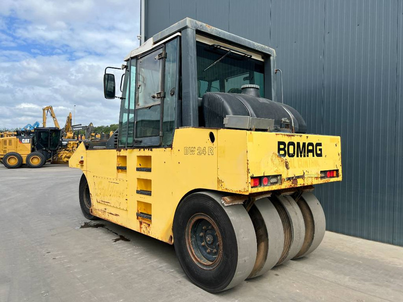 Bomag BW24R - Пневматичен валяк: снимка 3 Bomag BW24R - Пневматичен валяк: снимка 3